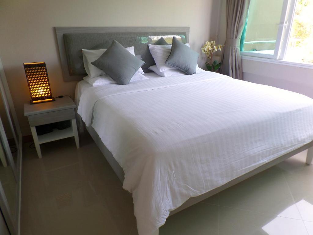 Westbury Residence Pattaya Room photo
